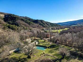 Vente maison 15 pièces Forcalquier 04