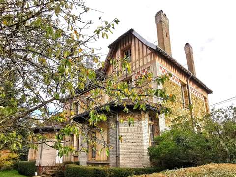 Vente maison 11 pièces