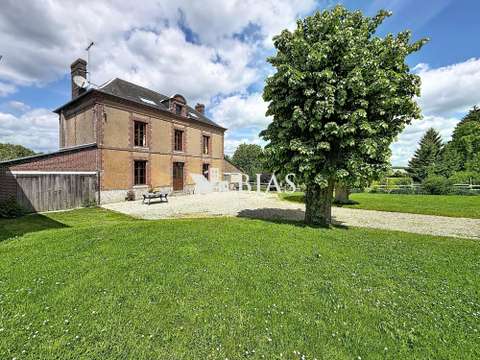 Vente maison 9 pièces Forges-les-Eaux 76