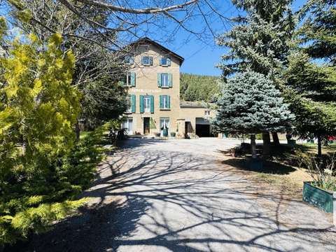 Vente maison 13 pièces Formiguères 66