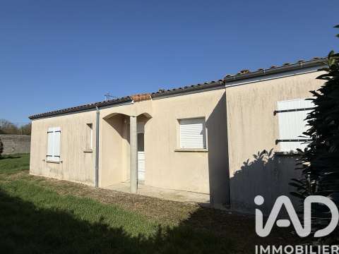 Vente maison 4 pièces Fors 79