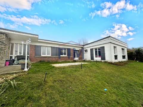 Vente maison 8 pièces Foucarmont 76