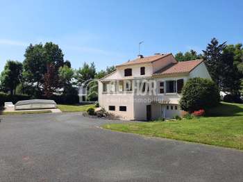 Vente maison 6 pièces Fougeré 85