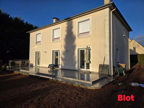 Vente maison 8 pièces Fougères 35