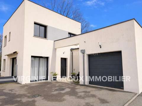 Vente maison 5 pièces Fougères 35