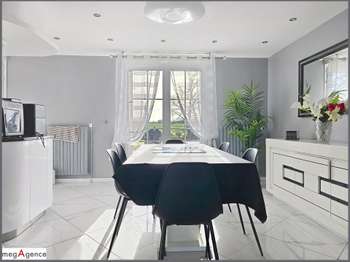 Vente maison 8 pièces Fougères 35
