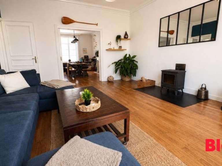 Vente maison 8 pièces