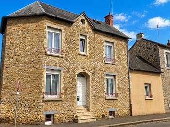Maison 6 pièces 118 m² · à Fougères · 118 m² · 235 000 €