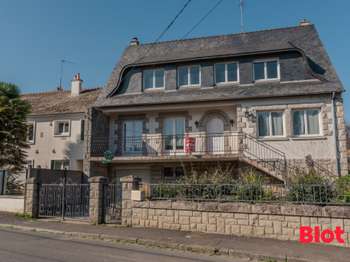 Vente maison 8 pièces Fougères 35