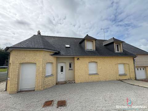 Vente maison 6 pièces Fougerolles-du-Plessis 53