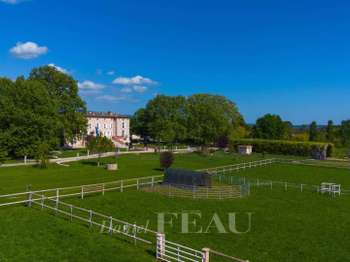 Vente maison 20 pièces Fox-Amphoux 83
