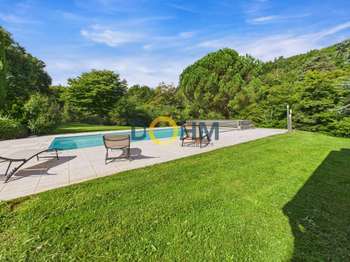 Vente maison 8 pièces Fraisses 42