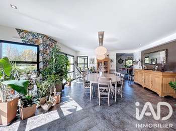 Vente maison 8 pièces Franqueville-Saint-Pierre 76