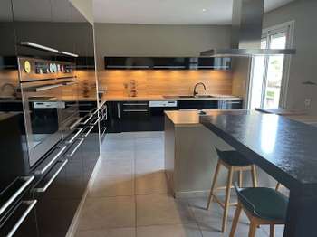 Vente Maison 7 piècesFrans