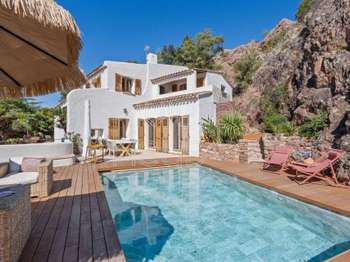 Vente maison 7 pièces Fréjus 83