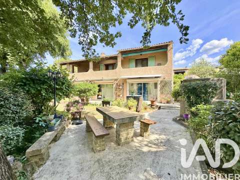 Vente maison 9 pièces Fréjus 83