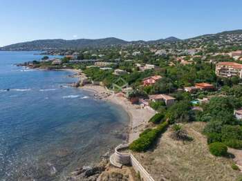 Vente maison 7 pièces Fréjus 83