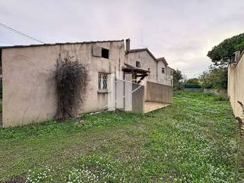 Vente maison 11 pièces Fréjus 83