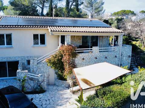 Vente maison 7 pièces Fréjus 83