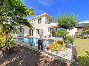 Vente maison 5 pièces Fréjus 83