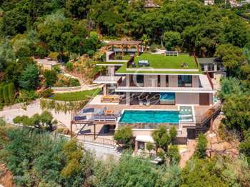 Vente Maison 5 chambresFréjus