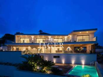 Vente Maison 5 chambresFréjus