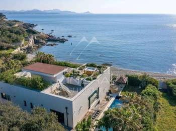 Vente Maison 5 chambresFréjus
