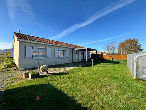 Vente maison 4 pièces Froidfond 85