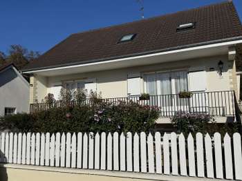 Maison 6 pièces 130 m² · à Fussy · 130 m² · 259 990 €
