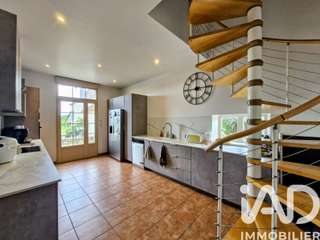 Vente maison 8 pièces Vente maison 8 pièces