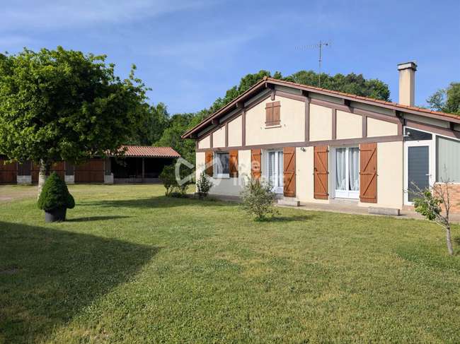 Maison 6 pièces 138 m² · à Garein · 138 m² · 270 000 €