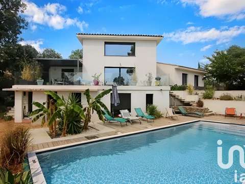 Vente maison 6 pièces Garéoult 83