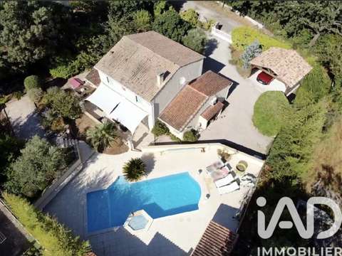 Vente maison 7 pièces Garéoult 83