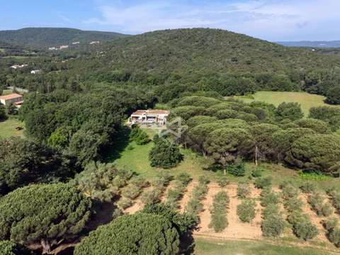 Vente maison 6 pièces Gassin 83