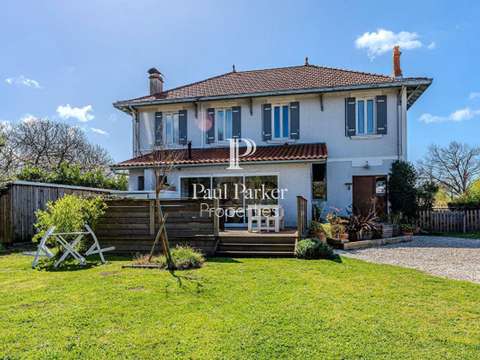 Vente maison 10 pièces