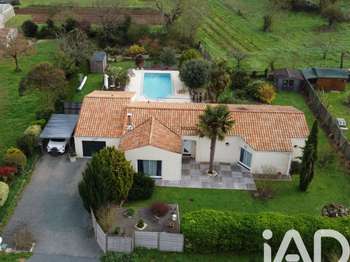 Vente maison 6 pièces Geay 17