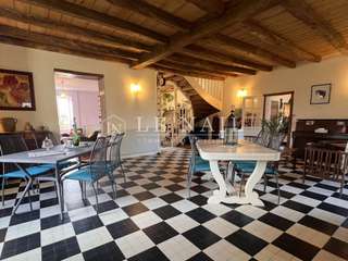Vente maison 9 pièces