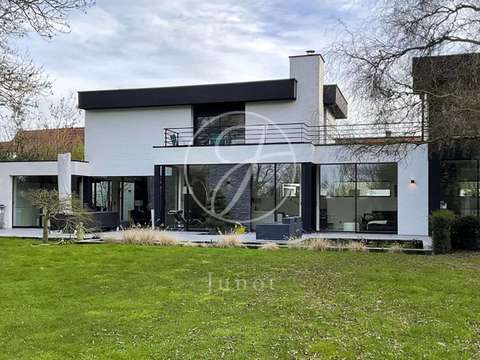 Vente maison 9 pièces Genech 59