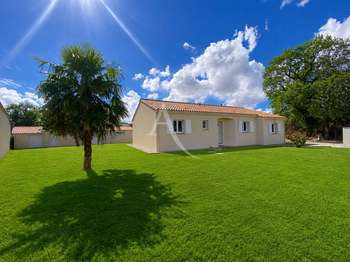 Maison 5 pièces 113 m² · à Geneston · 113 m² · 303 000 €
