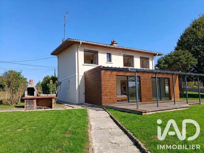 Maison 5 pièces 150 m² · à Genouilly · 150 m² · 119 900 €