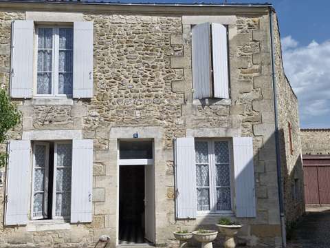 Vente maison 6 pièces Gensac 33