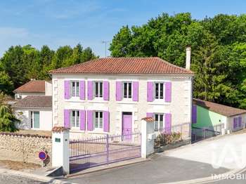 Vente maison 8 pièces Gensac-la-Pallue 16