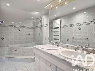 Vente maison 12 pièces
