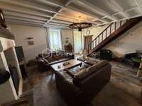 Vente maison 8 pièces