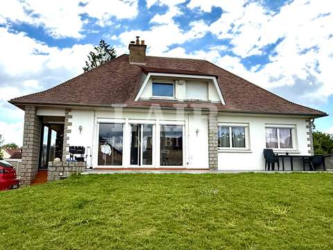 Vente maison 6 pièces Gesnes-le-Gandelin 72