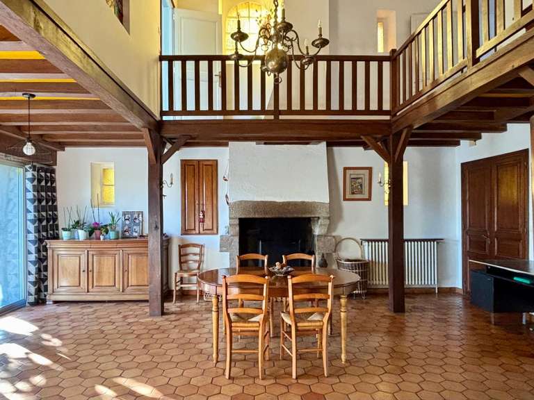 Vente maison 8 pièces
