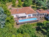 Vente maison 11 pièces