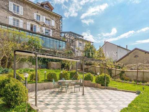 Vente maison 12 pièces Gex 01