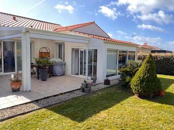 Vente maison 7 pièces Givrand 85