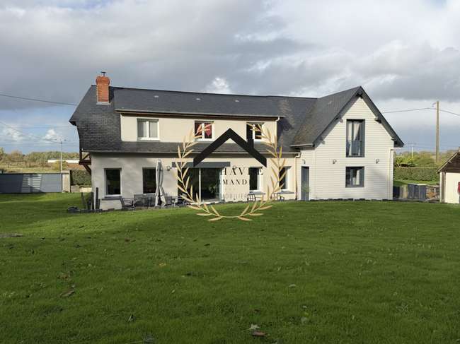Maison 6 pièces 174 m² · à Gonneville-la-Mallet · 174 m² · 436 000 €